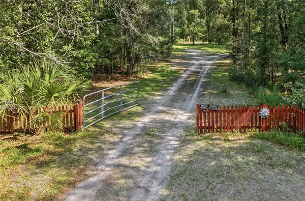 24628 NW 84TH PL, Alachua, FL 32615