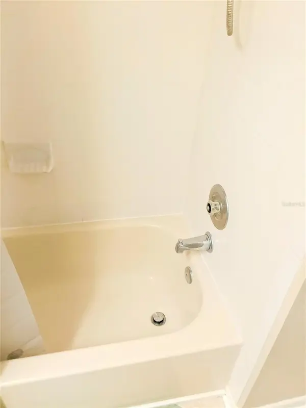 6640 121ST AVE #1, Largo, FL 33773