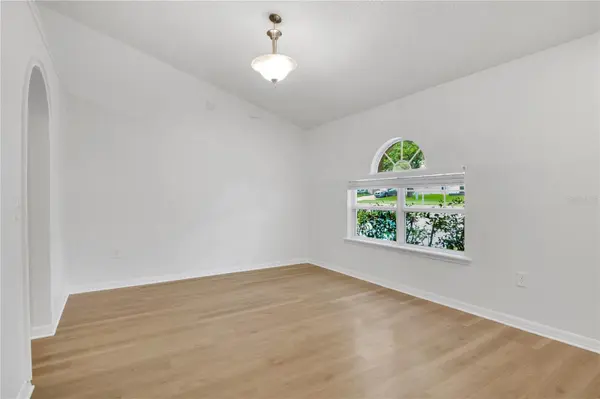 2885 WHITE MAGNOLIA LOOP, Clermont, FL 34711