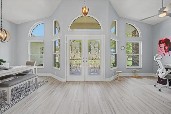 6207 HUNTINGTON DR, Zephyrhills, FL 33542