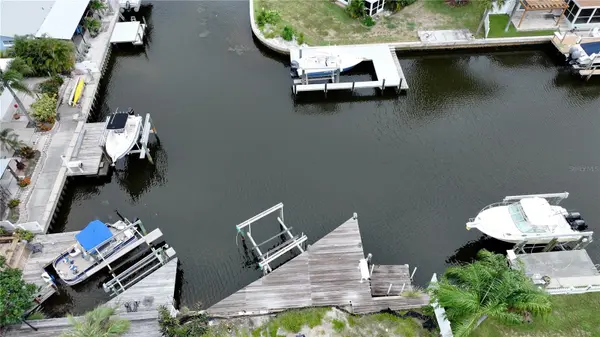 303 MORNINGSIDE DR, Palm Harbor, FL 34683