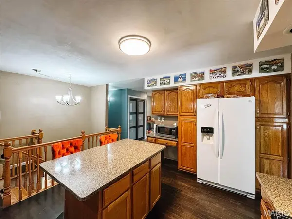 2610 Marsh AVE, Hannibal, MO 63401