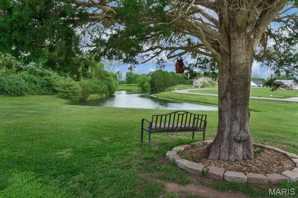 31 Pine Lake DR, Troy, MO 63379
