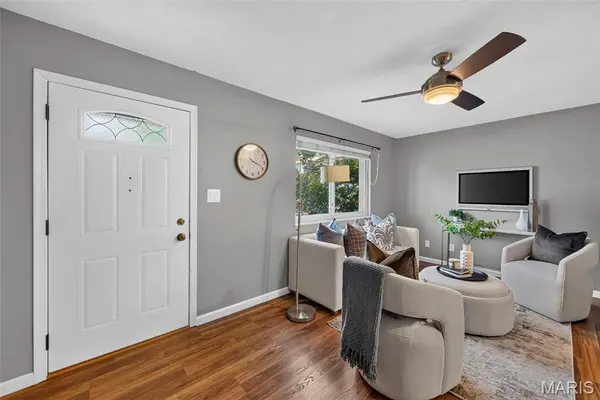 843 Portsdown RD, Ballwin, MO 63011