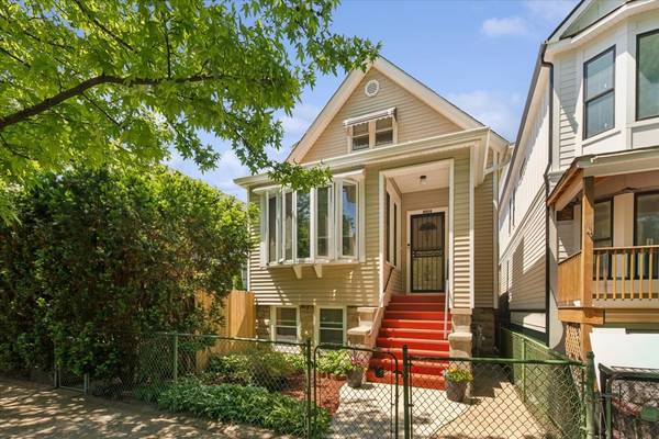 4924 N Seeley AVE, Chicago, IL 60625