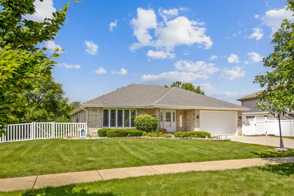 19522 Victorian DR, Mokena, IL 60448