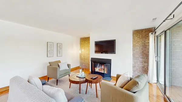 5880 Forest View RD #C, Lisle, IL 60532