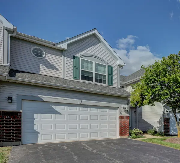 1216 APPALOOSA WAY, Bartlett, IL 60103