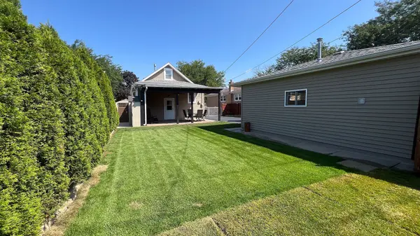 3407 W 115th PL, Chicago, IL 60655