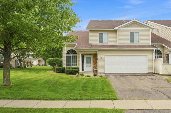 2206 Foxglove WAY, Hudson, WI 54016