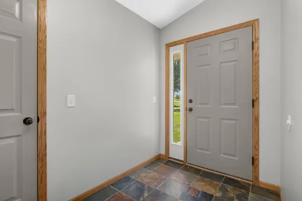 7256 Kahler CIR NE, Albertville, MN 55301