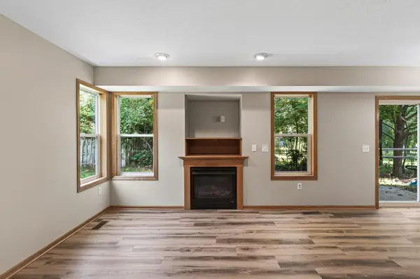 833 Glen RD, Newport, MN 55055