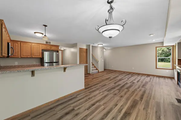 833 Glen RD, Newport, MN 55055