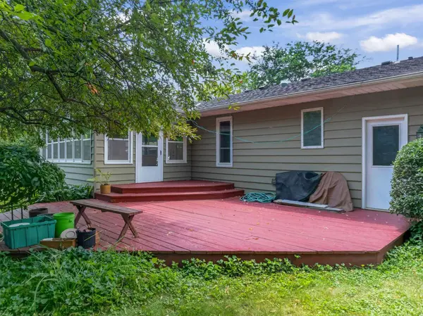 1308 Prairie ST S, Northfield, MN 55057