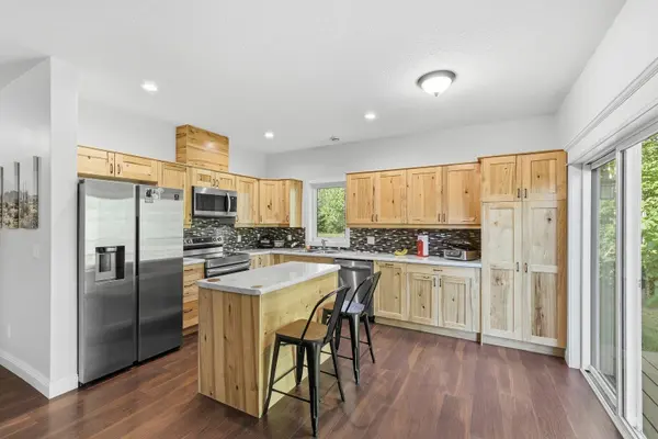 400 Jon Brown DR, Moose Lake, MN 55767