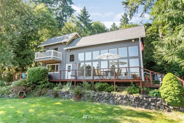 15014 Starr RD SE, Olalla, WA 98359