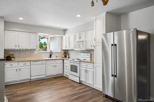 9864 W Maryland DR, Lakewood, CO 80232