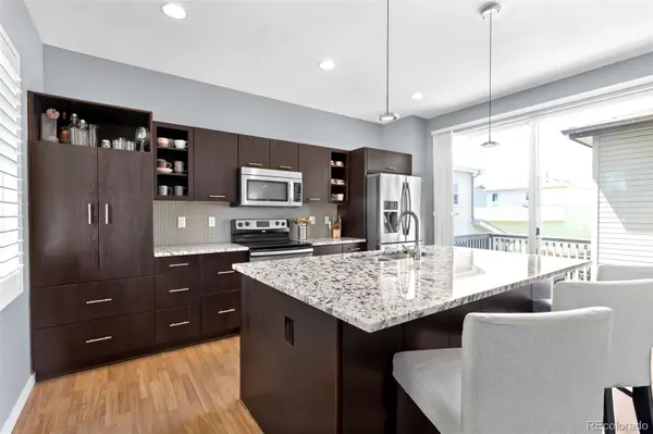 3332 Cranston CIR, Highlands Ranch, CO 80126