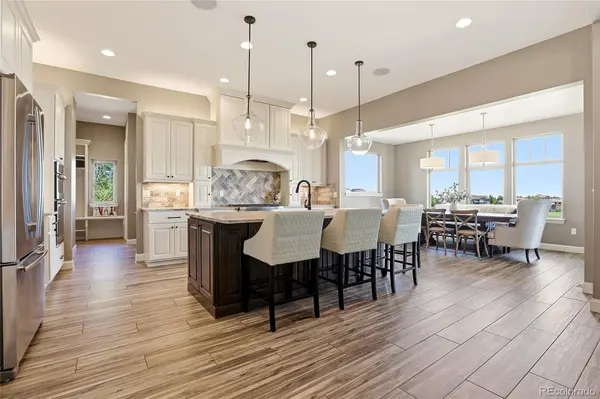 27165 E Long PL, Aurora, CO 80016