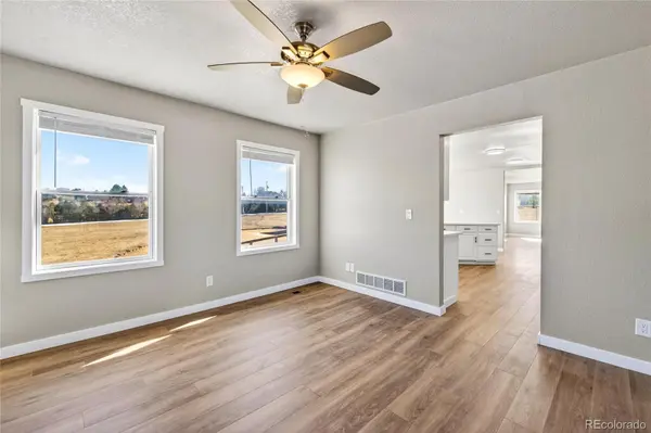 7520 Shenandoah DR, Elizabeth, CO 80107