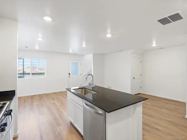 21239 E 65th AVE, Aurora, CO 80019