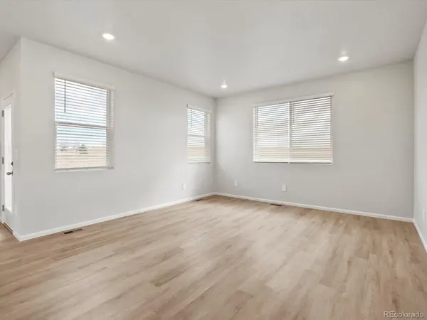 512 97th AVE, Greeley, CO 80631
