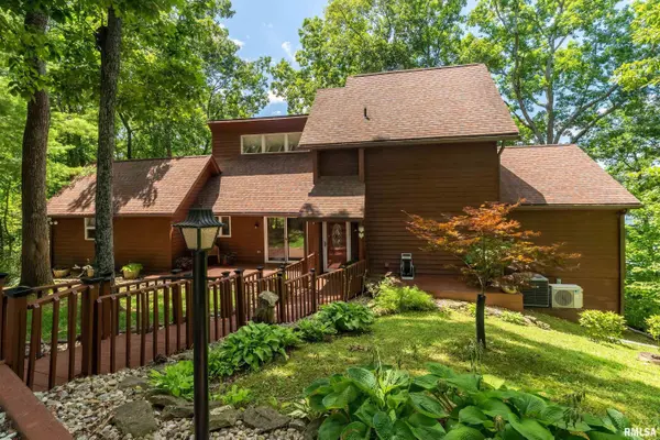 153 WRIGHT RD, Carbondale, IL 62902