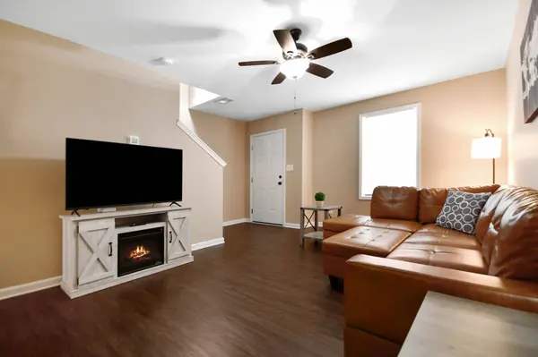 165 Center Pointe Drive #D, Clarksville, TN 37040