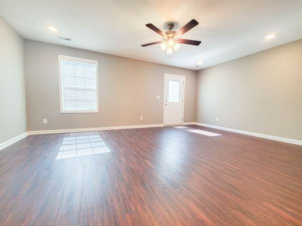 135 Country Lane #103, Clarksville, TN 37043