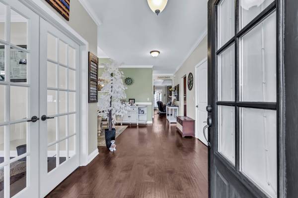 253 Dorchester Cir, Clarksville, TN 37043