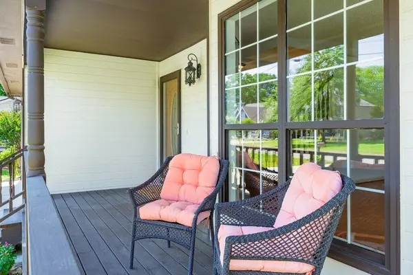 8708 Oak View Drive, Chattanooga, TN 37421