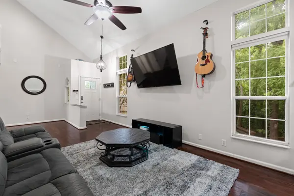 3712 Creston Ct, Hermitage, TN 37076