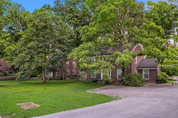 602 Bowling Ave, Nashville, TN 37215