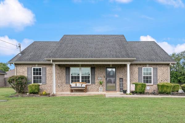 1013 Stratus Dr, Murfreesboro, TN 37127