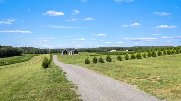 6954 Shelbyville Rd, Morrison, TN 37357