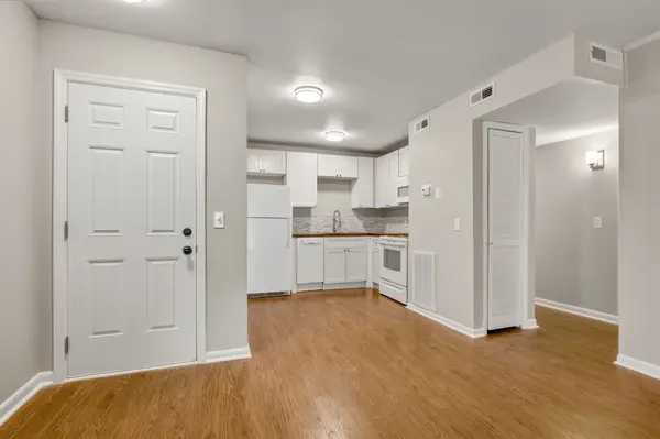 555 N DuPont Ave #A16, Madison, TN 37115