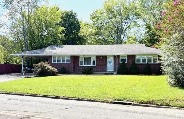 141 N Forrest Ave #N, Camden, TN 38320