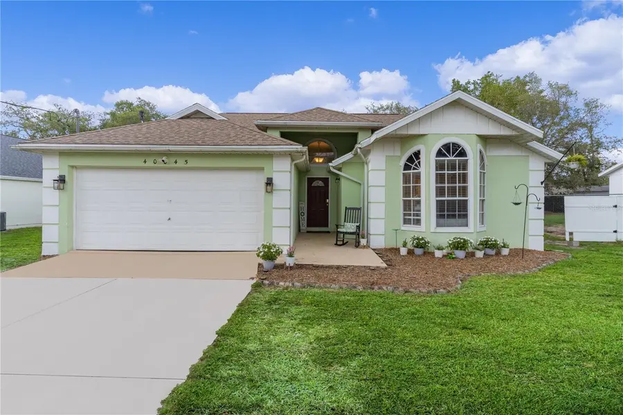 40045 PALM ST, Lady Lake, FL 32159