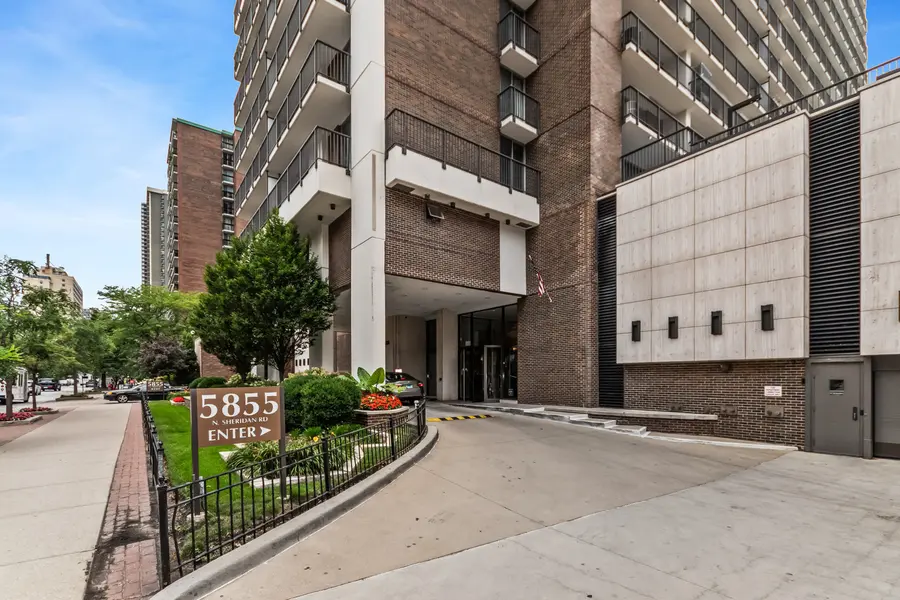 5855 N SHERIDAN RD #19F, Chicago, IL 60660