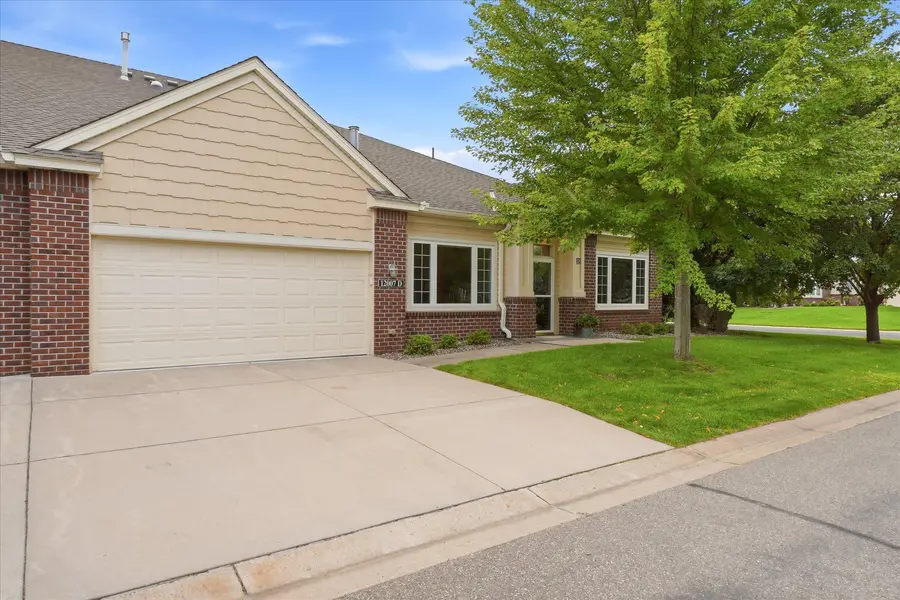 12007 Vermillion ST NE #D, Blaine, MN 55449