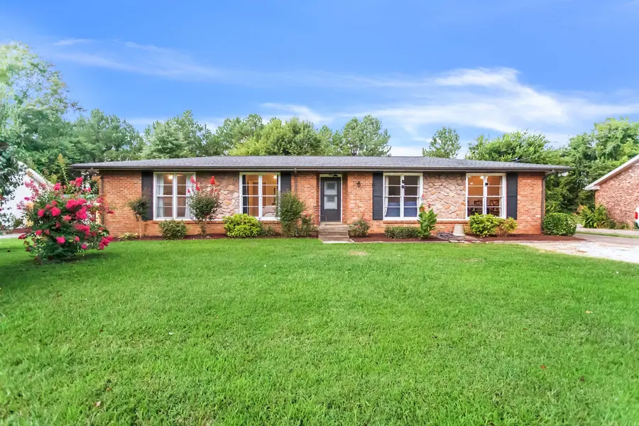 909 Rebel Cir, Franklin, TN 37064