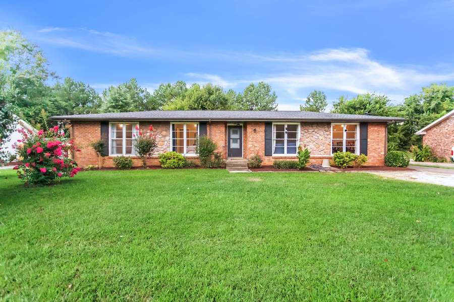 909 Rebel Cir, Franklin, TN 37064