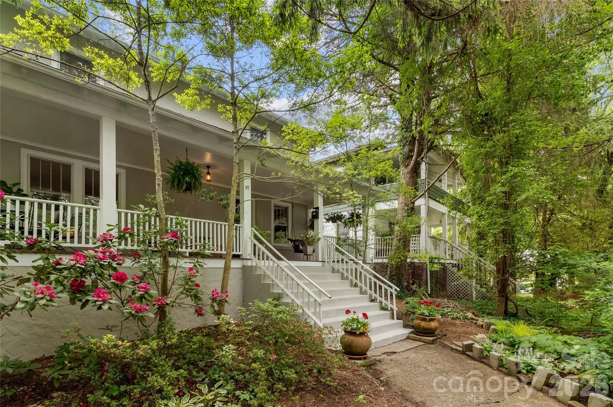 57 Conestee ST, Asheville, NC 28801