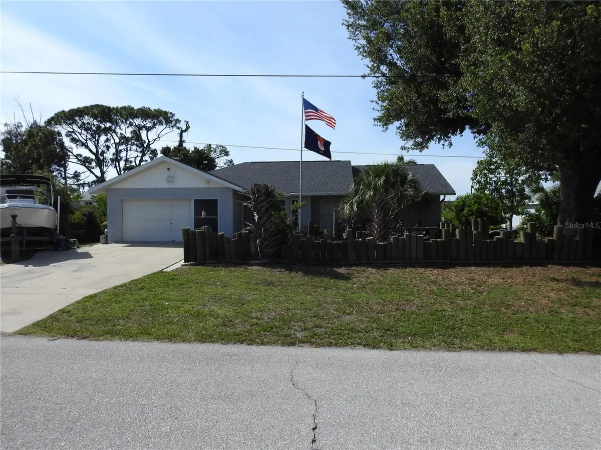 2132 PENNSYLVANIA AVE, Englewood, FL 34224