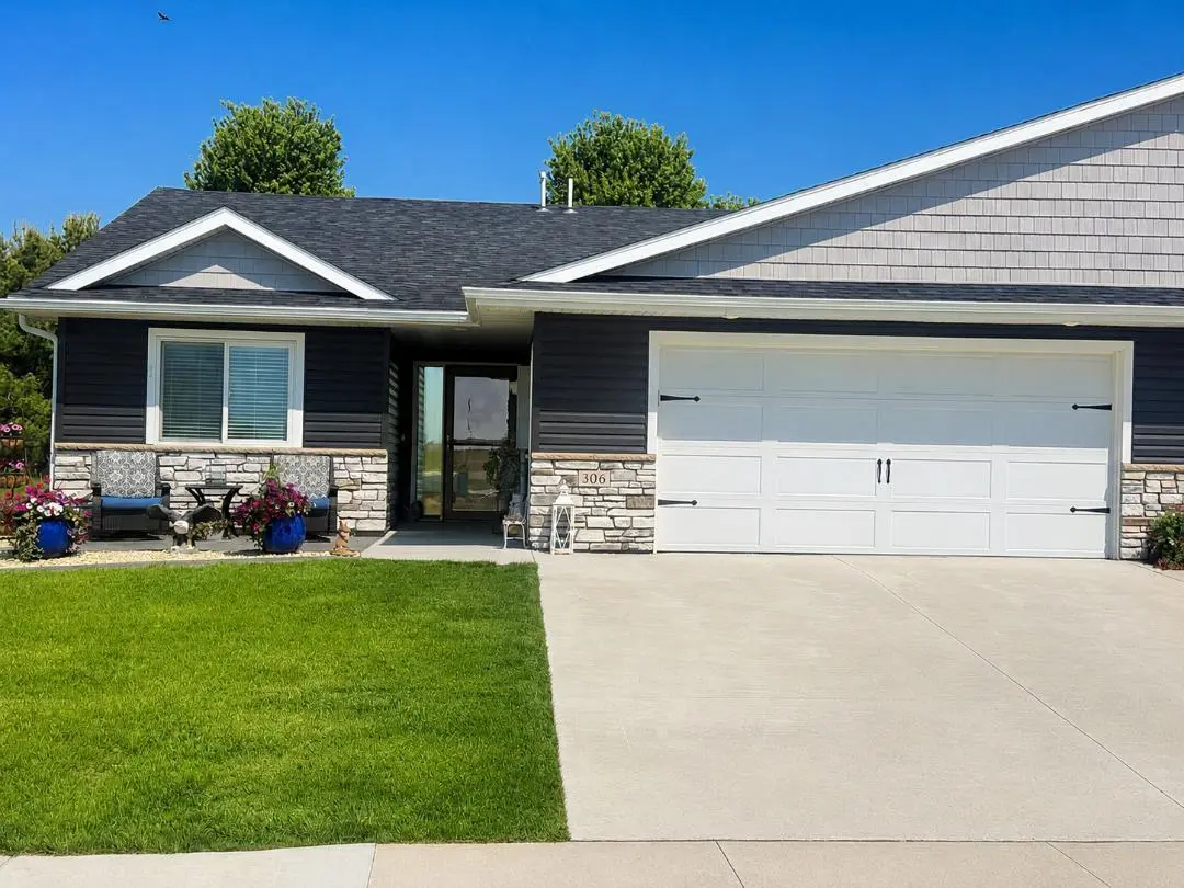 306 11th ST N, Goodhue, MN 55027