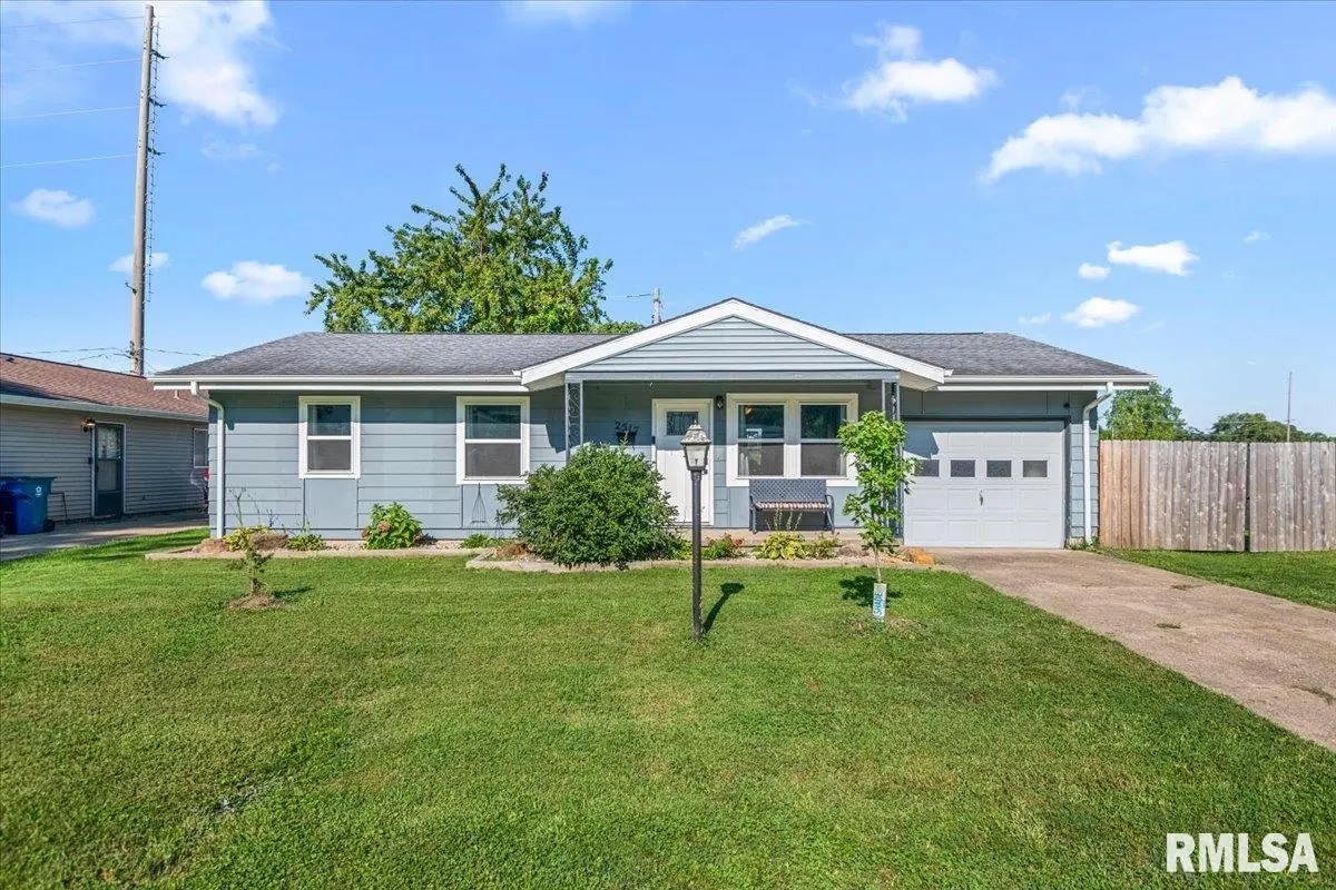 2517 BURTON DR, Springfield, IL 62703