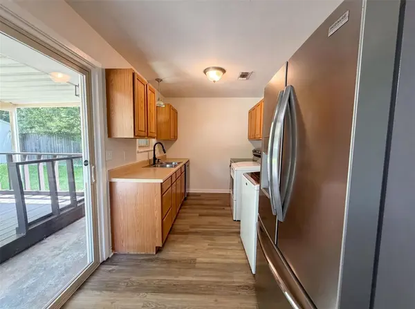 2549 Steven Drive, Denison, TX 75020