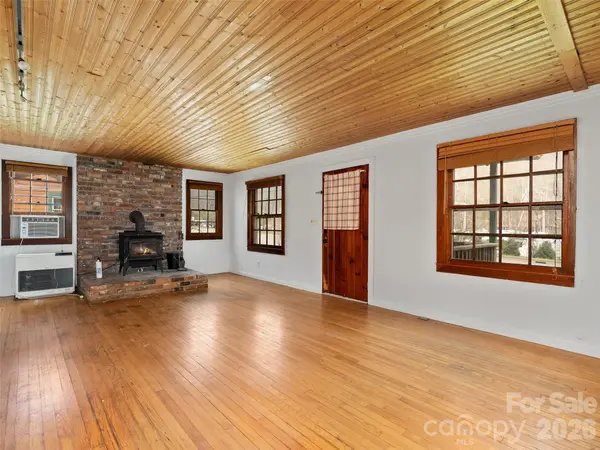 1361 & 1369 Soco RD, Maggie Valley, NC 28751