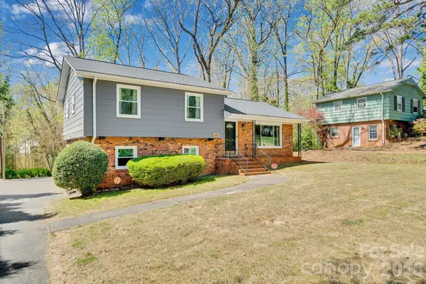 6616 Highbrook DR, Charlotte, NC 28212