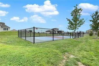 17404 Gillette ST, Overland Park, KS 66221